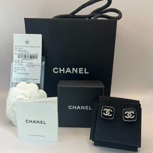 Chanel Earrings COCO CASTING